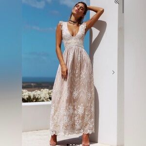 Hello Molly Elegant Lace Maxi Dress in Cream